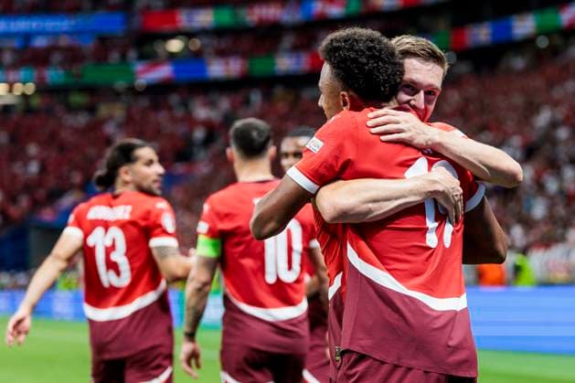 UEFA EURO 2024 Switzerland Germany 23 06 2024 Dan Ndoye Switzerland, 19 cheers with Michel Aebischer Switzerland, 20 after his goal UEFA EURO 2024 Switzerland Germany Frankfurt Arena, Frankfurt 23 06 2024 Copyright: xBEAUTIFULxSPORTS Wunderlx