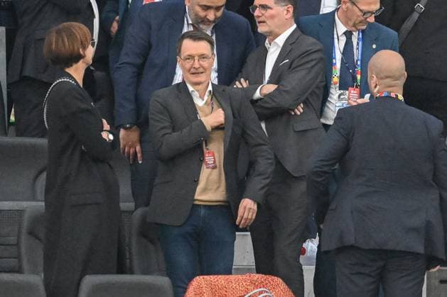 23 06 2024, xscotx, European Football Championship 2024, Switzerland Germany, emspor, v l Karl Lauterbach Frankfurt am Main