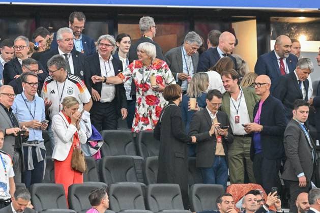 23 06 2024, xscotx, European Football Championship 2024, Switzerland Germany, emspor, v l Karl Lauterbach Frankfurt am Main
