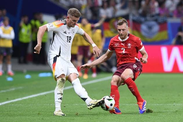 Soccer UEFA EURO 2024 group stage 3 matchday Switzerland Germany on 23 06 2024 at the Frankfurt Arena in Frankfurt Maximilian Mittelstädt Germany , left Silvan Widmer Switzerland , right xRx