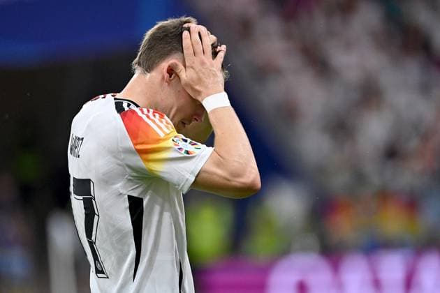 23 06 2024, xjrdrx, European Football Championship 2024, Switzerland Germany emspor, v l Florian Wirtz German National Football Team DFB sad, disappointed, frustrated, dejected DFL DFB REGULATIONS PROHIBIT ANY USE OF PHOTOGRAPHS as IMAGE SEQUENCES and or QUASI VIDEO Frankfurt