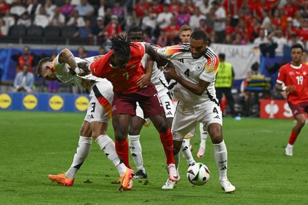 23 06 2024, xpsx, European Football Championship 2024, Switzerland Germany emspor, v l Robert Andrich Germany, 23 , Breel Embolo Switzerland, 7 , Antonio Ruediger Rüdiger, Germany, 2 , Jonathan Tah Germany, 4 duel, fight, tackle DFL DFB REGULATIONS PROHIBIT ANY USE OF PHOTOGRAPHS as IMAGE SEQUENCES and or QUASI VIDEO Frankfurt