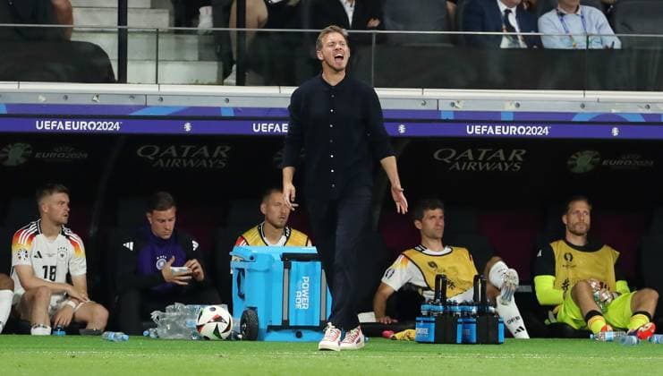 Coach Julian Nagelsmann shouting Single image Crop action Sport Football Soccer European Championship Euro 2024 European Championship Men Season 2023 2024 23 06 2024 Switzerland SUI vs Germany GER in Frankfurt a M DFL regulations prohibit any use of photographs as image sequences and or quasi video