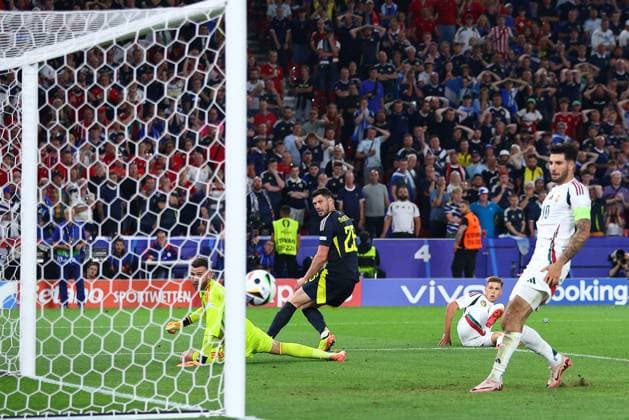 Kevin Csoboth of Hungary shoots at goal and hits the post Scotland v Hungary, UEFA European Championship, EM, Europameisterschaft 2024, Group A, Football, Stuttgart Arena, Stuttgart, Germany, 23 Jun 2024 EDITORIAL USE ONLY No use with unauthorised audio, video, data, fixture lists, club league logos or live services. Online in-match use limited to 120 images, no video emulation. No use in betting, games or single club league player publications. Copyright: xMichaelxZemanek Shutterstockx 14548075bf