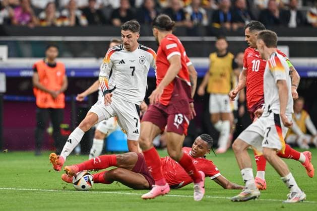 23 06 2024, xscotx, European Football Championship 2024, Switzerland Germany, emspor, v l Kai Havertz Germany, 7 , Manuel Akanji Switzerland, 5 duel, duel, fight, tackle Frankfurt am Main