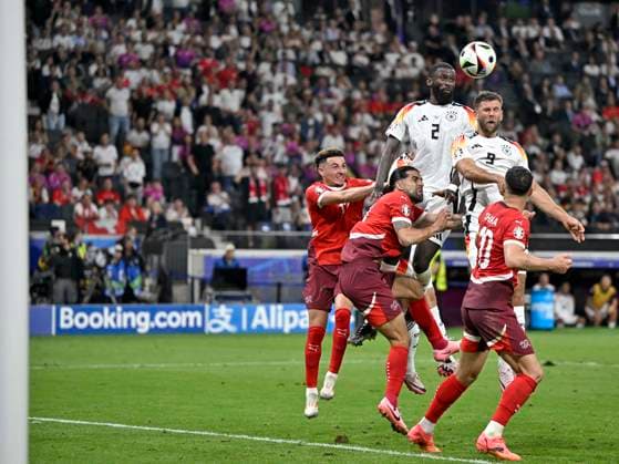 23 06 2024, Football UEFA EURO 2024, Preliminary round, Matchday 3, Germany Switzerland, at Frankfurt Arena in Frankfurt am Main, Niclas Füllkrug Germany scores to make it 1 1