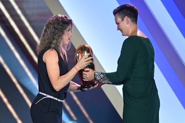 Gala evening to present Golden Stick award for the best Czech Ice hockey, Eishockey player of past season was held in Prague, Czech Republic, on June 23, 2024. On the photo are seen (L-R) best female player Denisa Krizova and handing Iveta Stockova of VINCI Construction CS company. (CTKxPhoto MichaelaxRihova) CTKPhotoP2024062306136  CTKPhotoP2024062306136