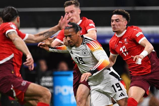 Germany Soccer Euro 2024 Switzerland - Germany 8715276 23.06.2024 Germany s Leroy Sane, centre, and Switzerland s Ruben Vargas struggle for the ball during the UEFA EURO, EM, Europameisterschaft,Fussball 2024 Group A soccer match between Switzerland and Germany at the Frankfurt Arena in Frankfurt am Main, Germany. Alexey Filippov Sputnik Germany  Copyright: xAlexeyxFilippovx