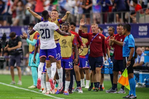 USA - BOLIVIA COPA AMERICA 2024 DALLAS, TX, USA - JUNE 23RD 2024: Copa America first game of Group C between USA and Bolivia at the AT&T Stadium. 20 Attacker United States, Folarin Balogun celebrates scoring his sides second goal of the match Mandatory Credit: Toby Tande Avant Sports Arlington AT&T Stadium TX Mexico Copyright: xTorbjornxTandex