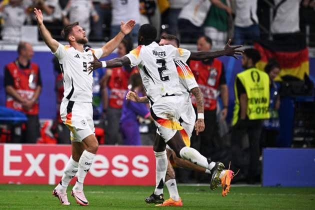 Germany Soccer Euro 2024 Switzerland - Germany 8715299 23.06.2024 Germany s Niclas Fullkrug, left, celebrates his goal with teammates during the UEFA EURO, EM, Europameisterschaft,Fussball 2024 Group A soccer match between Switzerland and Germany at the Frankfurt Arena in Frankfurt am Main, Germany. Alexey Filippov Sputnik Germany  Copyright: xAlexeyxFilippovx