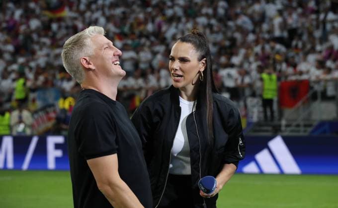 TV expert Bastian Schweinsteiger, journalist presenter Esther Sedlaczek Sport Football European Football Championship Euro 2024 European Championship Men Season 2023 2024 23 06 2024 Switzerland SUI vs Germany GER in Frankfurt a M DFL regulations prohibit any use of photographs as image sequences and or quasi video