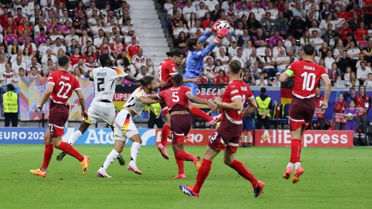 Fabian Schär, Antonio Rüdiger, Niclas Füllkrug, Ricardo Rodriguez, Manuel Akanji, Goalkeeper Yann Sommer catches the ball, Silvan Widmer, Granit Xhaka duel Match scene Action Sport Football Soccer European Championship Euro 2024 European Championship Men Season 2023 2024 23 06 2024 Switzerland SUI vs Germany GER in Frankfurt a M DFL regulations prohibit any use of photographs as image sequences and or quasi video