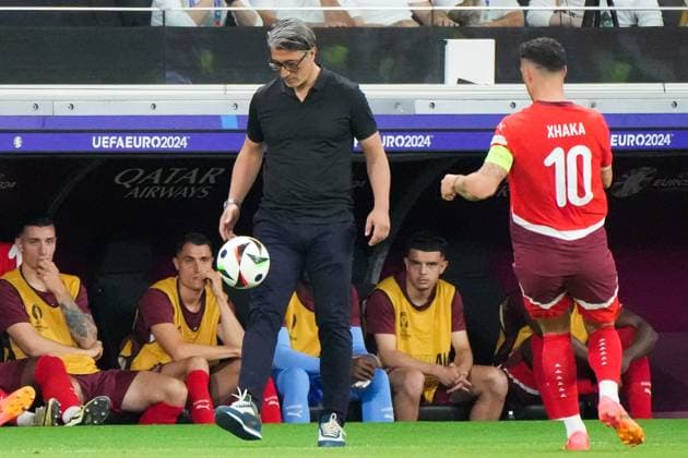 Coach Murat Yakin Switzerland, Switzerland, Suisse with Granit Xhaka Switzerland, Switzerland, Suisse, 10 Frankfurt 23 06 2024 Germany vs Switzerland, EURO2024 M25, Group A, EM Arena Frankfurt