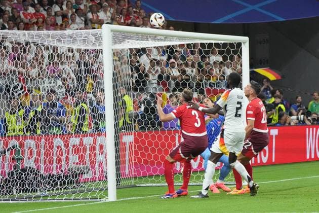 Header chance Kai Havertz Germany Germany, 07 to the top of the crossbar Frankfurt 23 06 2024 Germany vs Switzerland, EURO2024 M25, Group A, EM Arena Frankfurt