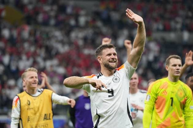 Niclas Füllkrug Germany Germany, 09 waves to his family Frankfurt 23 06 2024 Germany vs Switzerland, EURO2024 M25, Group A, EM Arena Frankfurt