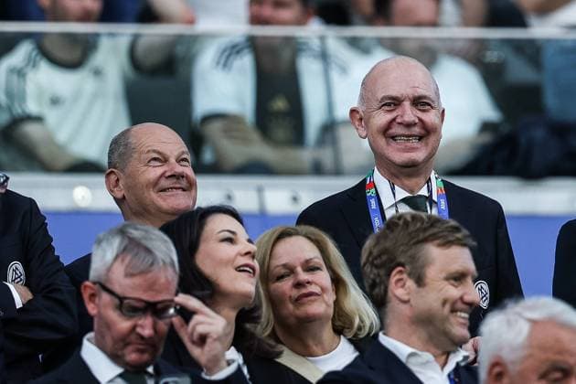 Sport, Football, UEFA EURO 2024 Group A 3 Matchday Switzerland Germany 23 06 2024, Frankfurt Arena Olaf Scholz Federal Chancellor Bernd Neuendorf DFB President Frankfurt am Main Frankfurt Arena Hesse Germany