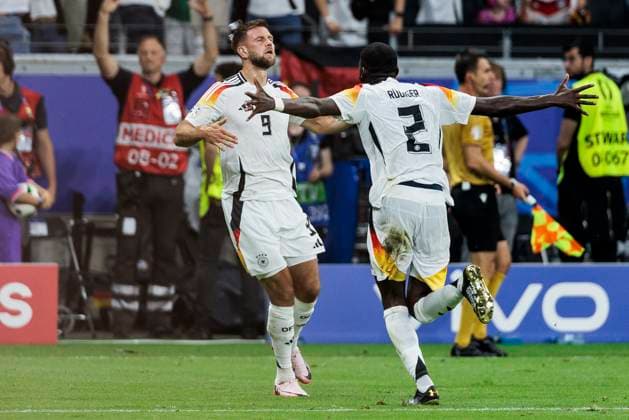 UEFA EURO 2024 Switzerland Germany 23 06 2024 Cheers after the goal by Niclas Füllkrug Germany, 9 UEFA EURO 2024 Switzerland Germany Frankfurt Arena, Frankfurt 23 06 2024 Copyright: xBEAUTIFULxSPORTS Wunderlx