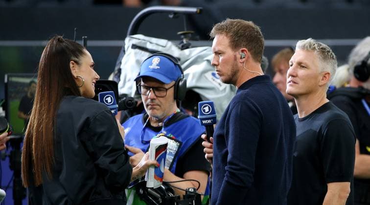 BAU 23 06 2024 Frankfurt European Football Championship 2024 Switzerland vs Germany, from left presenter Esther Sedlaczek, coach Julian Nagelsmann GER , expert Bastian Schweinsteiger