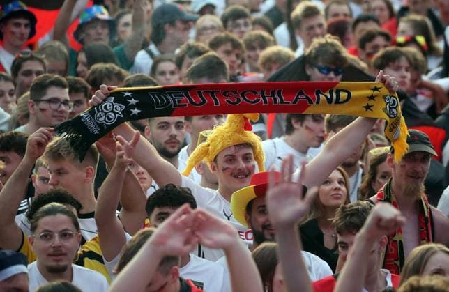 23 06 24 Euro 2024 Festival Stuttgart Germany, Stuttgart, 23 06 2024, Football, UEFA Euro 2024, Stuttgart Schlossplatz Fan Festival Public Viewing