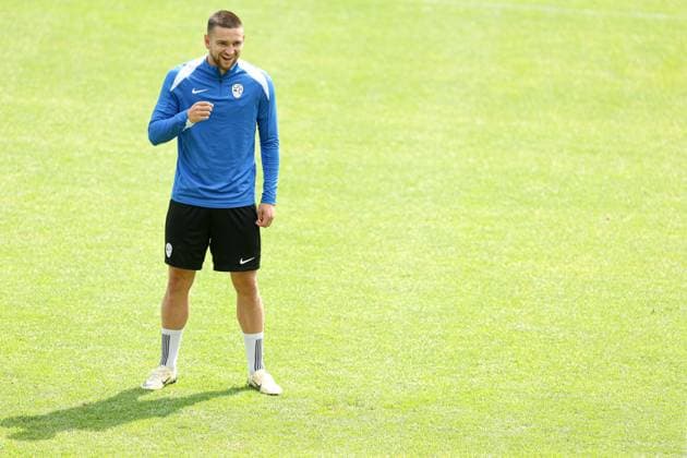 EURO 2024, Nationalteam Slowenien, Training Timi Elsnik of Slovenia during the training session Slovenia Training, UEFA European Championship, EM, Europameisterschaft 2024, Group C, Football, Stadion am Zoo, Wuppertal, Germany, 24 Jun 2024 EDITORIAL USE ONLY No use with unauthorised audio, video, data, fixture lists, club league logos or live services. Online in-match use limited to 120 images, no video emulation. No use in betting, games or single club league player publications.  Copyright: xPaulxCurrie Shutterstockx 14555190j