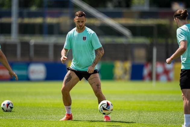 EURO 2024, Nationalteam Österreich, Training SOCCER - UEFA EURO, EM, Europameisterschaft,Fussball 2024 BERLIN,GERMANY,24.JUN.24 - UEFA EURO 2024, group stage, Austria vs Netherlands, preview, training Team AUT. Image shows Marko Arnautovic (AUT).  GEPAxpictures xJohannesxFriedl