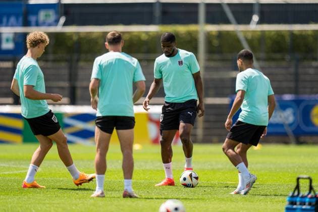 EURO 2024, Nationalteam Österreich, Training SOCCER - UEFA EURO, EM, Europameisterschaft,Fussball 2024 BERLIN,GERMANY,24.JUN.24 - UEFA EURO 2024, group stage, Austria vs Netherlands, preview, training Team AUT. Image shows Leopold Querfeld and Kevin Danso (AUT).  GEPAxpictures xJohannesxFriedl