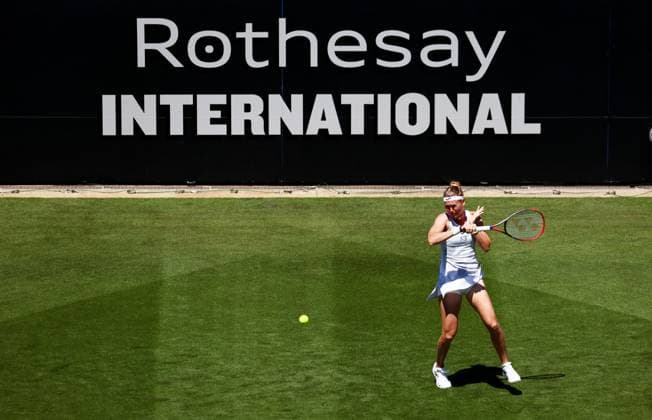 Marie Bouzkova of Czech Republic in action during their match. Rothesay International Eastbourne, Day 2, Tennis, Devonshire Park, Eastbourne, UK - 24 June 2024  Copyright: xJamesxMarsh Shutterstockx 14551026av