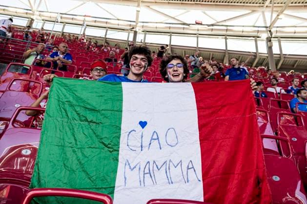 Fan warm up for Croatia v Italia, UEFA EURO, EM, Europameisterschaft,Fussball 2024, Leipzig, Germany Leipzig, Germany. 24th, June 2024. Football fans of Italia seen at the stadium before the UEFA Euro 2024 match in Group B between Croatia and Italia at Red Bull Arena in Leipzig. Leipzig Germany  Copyright: xGonzalesxPhoto LassexLagonix