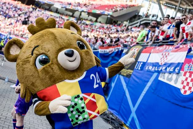 Croatia v Italy, UEFA EURO, EM, Europameisterschaft,Fussball 2024, Leipzig, Germany Leipzig, Germany. 24th, June 2024. The mascot Albärt is ready for the UEFA Euro 2024 match in Group B between Croatia and Italy at Red Bull Arena in Leipzig. Leipzig Germany  Copyright: xGonzalesxPhoto LassexLagonix
