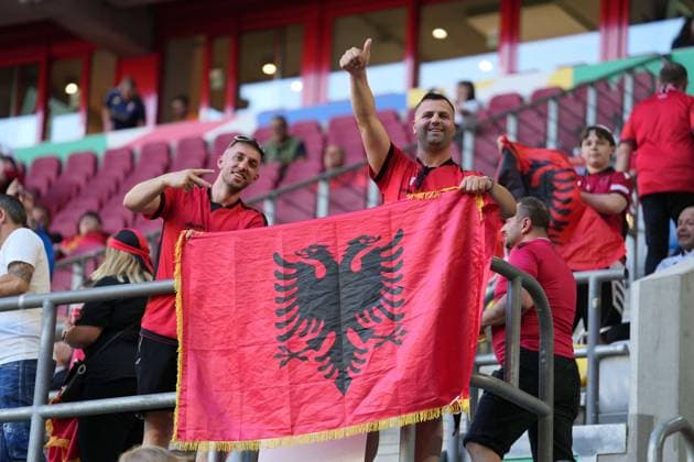 UEFA European Football Championship - UEFA EURO, EM, Europameisterschaft,Fussball 2024 - Albania vs Spain Albanian fans during the EURO 2024, Group B football match between Albania and Spain on 24 June 2024 at Arena Dusseldorf, Dusseldorf, Germany. Photo Nderim Kaceli Dusseldorf Germany  Copyright: xIPAxSport ABACAx