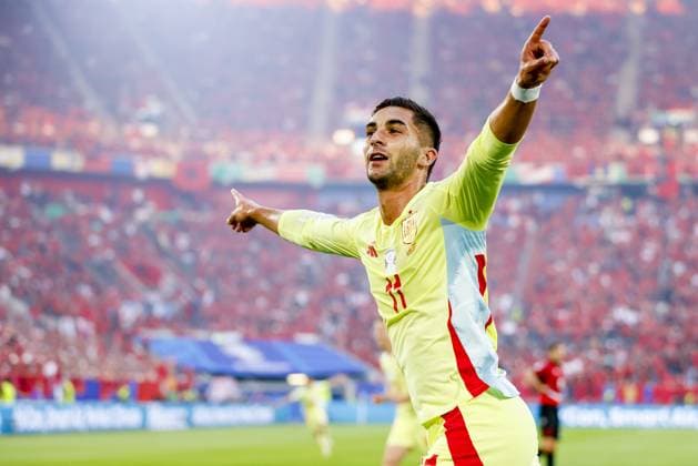 DUSSELDORF, Dusseldorf Arena ,24-06-2024 , European Football Championship Euro2024, Group stage match no.27 between Albania and Spain, Spain player Ferran Torres scores the 0-1 Albania - Spain (Euro2024)  x25588468x Copyright: