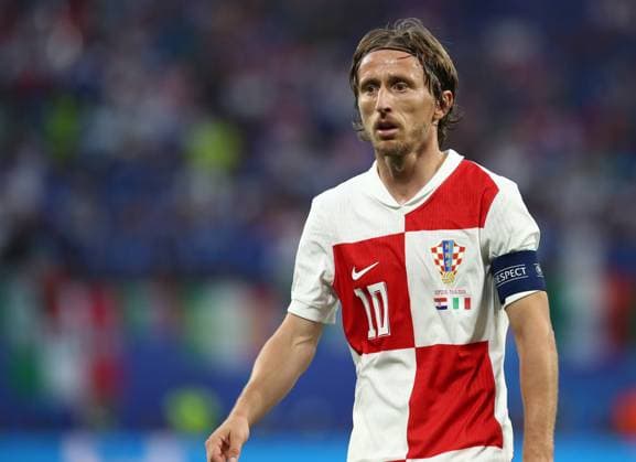 24 06 2024, xtgx, Football EM 2024, Croatia Italy emspor, v l Luka Modric Croatia Croatia UEFA REGULATIONS PROHIBIT ANY USE OF PHOTOGRAPHS as IMAGE SEQUENCES and or QUASI VIDEO Leipzig