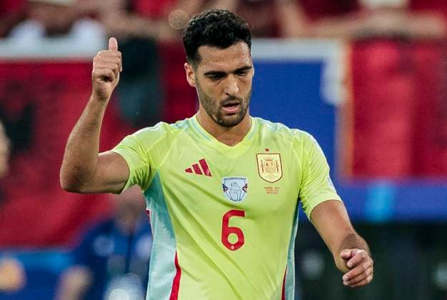 UEFA EURO 2024 Albania Spain 24 06 2024 Mikel Merino Spain, 06 UEFA EURO 2024 Albania Spain Arena Düsseldorf, Düsseldorf, on 24 06 2024 Copyright: xBEAUTIFULxSPORTS Meuselx