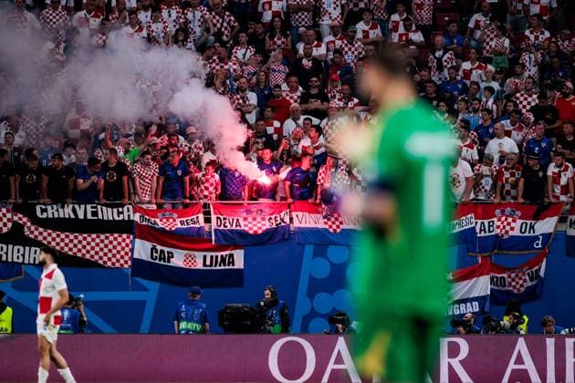 UEFA EURO 2024 Croatia Italy 24 06 2024 Bengalos and smoke pots keep burning in the Croatian fan block UEFA EURO 2024 Croatia Italy Leipzig Stadium, Leipzig on 24 06 2024 Copyright: xBEAUTIFULxSPORTS Wunderlx
