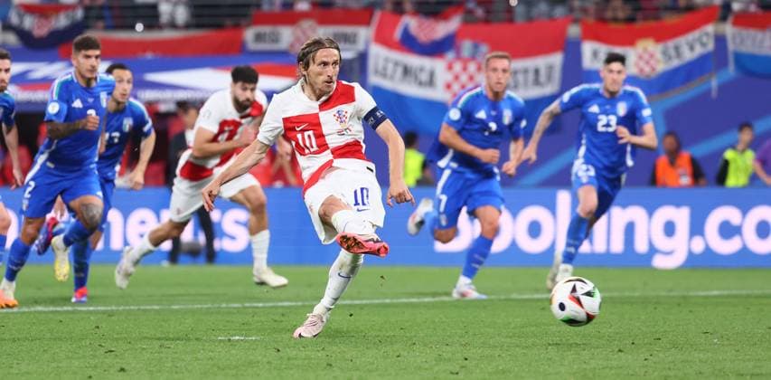 Croatia Italy UEFA EURO 2024 Leipzig, 24 06 2024, Leipzig Stadium, Football, UEFA EURO 2024 Germany , Group B, Preliminary round , Croatia CRO vs Italy ITA , In the picture Luka ModricÊ 10, Croatia shoots a hand penalty , For journalistic purposes only Only for editorial use , UEFA Êregulations prohibit any use of photographs as image sequences and or quasi video ,