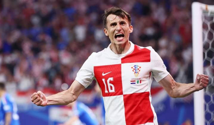 Croatia Italy UEFA EURO 2024 Leipzig, 24 06 2024, Leipzig Stadium, Football, UEFA EURO 2024 Germany , Group B, Preliminary round , Croatia CRO vs Italy ITA , In the picture Goal for Croatia Luka ModricÊ 10, Croatia scores 1 0 Ante Budimir 16, Croatia cheers , For journalistic purposes only Only for editorial use , UEFA Êregulations prohibit any use of photographs as image sequences and or quasi video ,