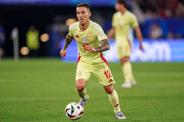 2024-06-24 Albania v Spain - Group B - UEFA EURO, EM, Europameisterschaft,Fussball 2024 DUSSELDORF, GERMANY - JUNE 24: Alejandro Grimaldo of Spain dribbles during the Group B - UEFA EURO 2024 match between Albania and Spain at Dusseldorf Arena on June 24, 2024 in Dusseldorf, Germany. (Photo by Joris Verwijst BSR Agency) Dusseldorf Germany Content not available for redistribution in The Netherlands directly or indirectly through any third parties. Copyright: xBSRxAgencyx