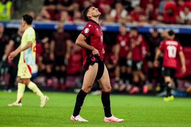 UEFA EURO 2024 Albania Spain 24 06 2024 Qazim Laci Albania, 14 annoyed UEFA EURO 2024 Albania Spain Arena Düsseldorf, Düsseldorf, on 24 06 2024 Copyright: xBEAUTIFULxSPORTS Meuselx