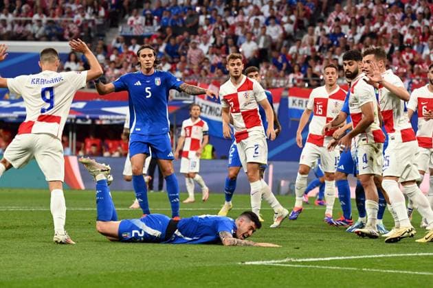 UEFA European Football Championship - UEFA EURO, EM, Europameisterschaft,Fussball 2024 - Croatia vs Italy Alessandro Bastoni (Italy) in action during UEFA Euro 2024 - Croatia vs Italy, UEFA European Football Championship in Leipzig, Germany, June 24 2024 Leipzig Germany  Copyright: xIPAxSport ABACAx