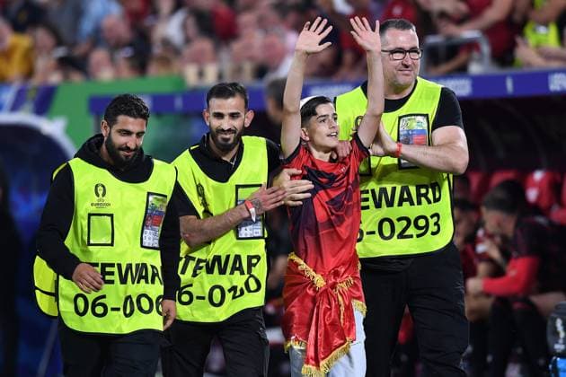 Soccer UEFA EURO 2024 group stage 3 matchday Albania Spain on 24 06 2024 at the Düsseldorf Arena in Düsseldorf Streaker is taken away by stewards xRx