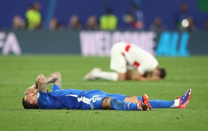 24 06 2024, xtgx, Football EM 2024, Croatia Italy emspor, v l Mattia Zaccagni Italy cheers celebrate at the end of the match UEFA REGULATIONS PROHIBIT ANY USE OF PHOTOGRAPHS as IMAGE SEQUENCES and or QUASI VIDEO Leipzig