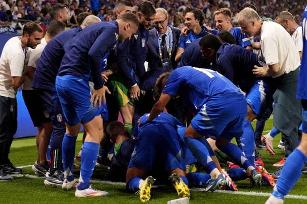Italy s Mattia Zaccagni celebrates after scoring goal 1-1 during the Euro 2024 soccer match between Croatia and Italy at the Leipzig stadium, Lipsia, Germany - Monday 24, June, 2024. - Soccer.  Copyright: xFabioxFerrari LaPressex