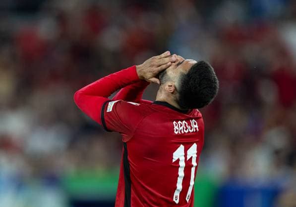 Football - UEFA EURO, EM, Europameisterschaft,Fussball 2024 - Group B - Albania v Spain DÜSSELDORF, GERMANY - Monday, June 24, 2024: Albania s Armando Broja reacts after missing a chance during the UEFA Euro 2024 Group B match between Albania and Spain at the Düsseldorf Arena. (Photo by David Rawcliffe Propaganda) DÜSSELDORF Düsseldorf Arena NORTH RHINE-WESTPHALIA GERMANY  Copyright: xDavidxRawcliffex P2024-06-24-Albania_Spain-59