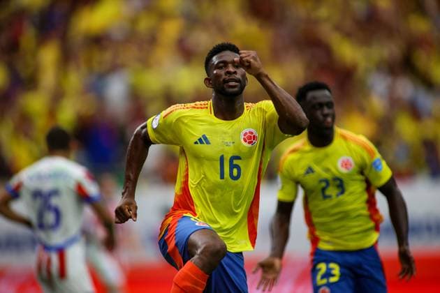 COLOMBIA - PARAGUAY, COPA AMERICA 2024 HOUSTON, TX, USA - JUNE 24TH 2024: Copa America first game of Group D between Colombia and Paraguay at the NRG Stadium. 16 Midfielder Colombia, Jefferson Lerma celebrates scoring his sides second goal of the match Mandatory Credit: Toby Tande Avant Sports Houston NRG Stadium TX USA Copyright: xTorbjornxTandex