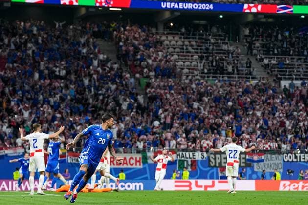Leipzig, Germany, June 24th 2024: Mattia Zaccagni (20 Italy) celebrates his goal in the last minute of extra-time during the UEFA EURO, EM, Europameisterschaft,Fussball 2024 Germany Group B match between Crotia and Italy at Leipzig Stadium in Leipzig, Germany. (Daniela Porcelli SPP)  Copyright: xDanielaxPorcellix xSPPx spp-en-DaPoSp-20240624-DP200510