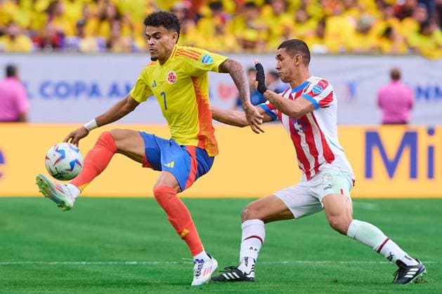 Football, Copa America, Colombia - Paraguay