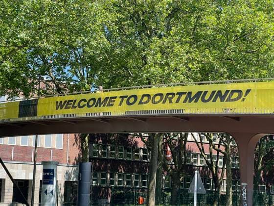 Pedestrian bridge over the Rheinland Damm with greeting message from Borussia Dortmund Dortmund 25 06 2024 France vs Poland, EURO2024 M32, Group D, EM Arena Dortmund