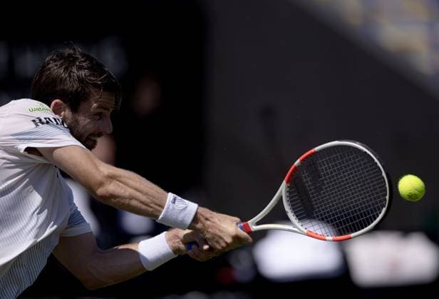 Cameron Norrie of GBR in action Rothesay International Eastbourne, Day 3, Tennis, Devonshire Park, Eastbourne, UK - 25 June 2024  Copyright: xEllaxLing Shutterstockx 14555503e