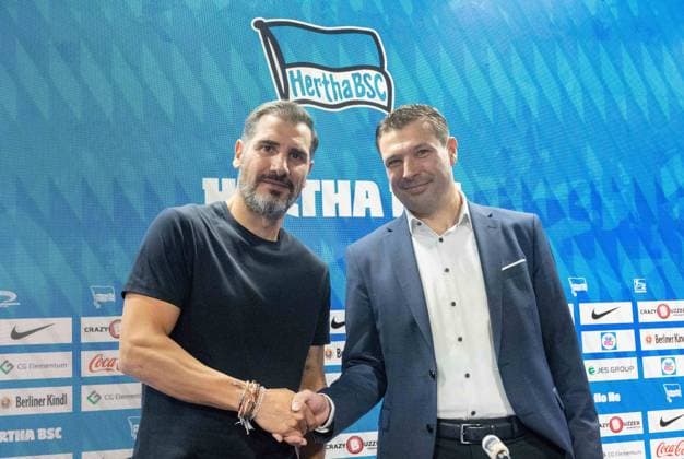 Football, Men, Season 2024 2025, 2 Bundesliga, Hertha BSC, Press conference, Presentation of the new coach Cristian Fiel, in the picture from left coach Cristian Fiel Hertha BSC , sports director Benjamin Weber Hertha BSC , 25 06 2024, Copyright: xMatthiasxKochx