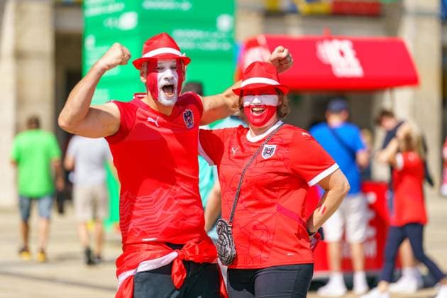 SOCCER - UEFA EURO, EM, Europameisterschaft,Fussball 2024 BERLIN,GERMANY,25.JUN.24 - UEFA EURO 2024, group stage, Austria vs Netherlands. Image shows a feature with fans of AUT.  GEPAxpictures xJohannesxFriedl